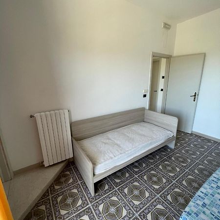 Bed and Breakfast Trentatre Quarantatre Mola di Bari Exterior foto